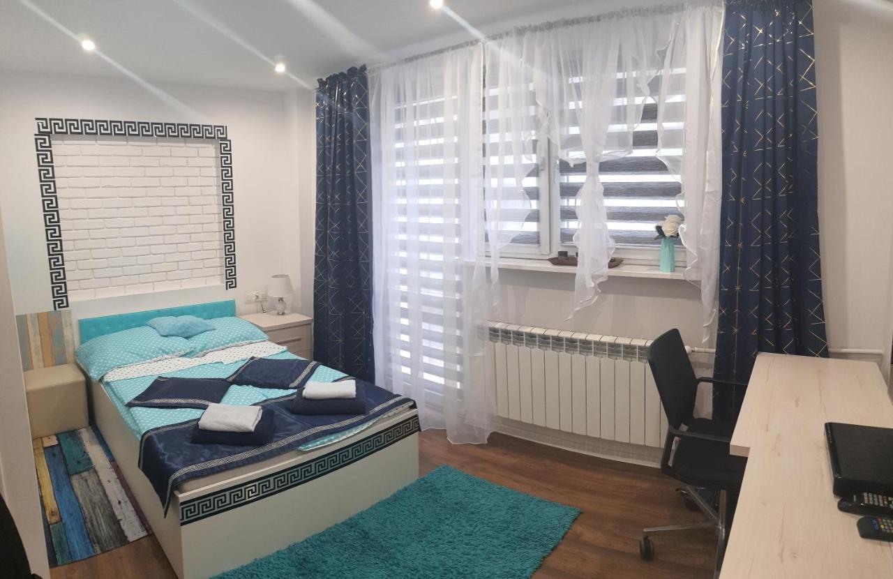Apartamenty Centrum Mala Dwojeczka Blekitna Panoramiczna Balkonem Promenada 키엘체 외부 사진